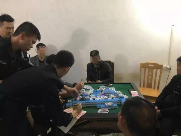 分享玩家攻略！中至赣州麻将确实有挂的(怎么才可以赢)