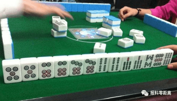 黑料！蜀渝麻将其实是有挂的(怎么能拿好牌)