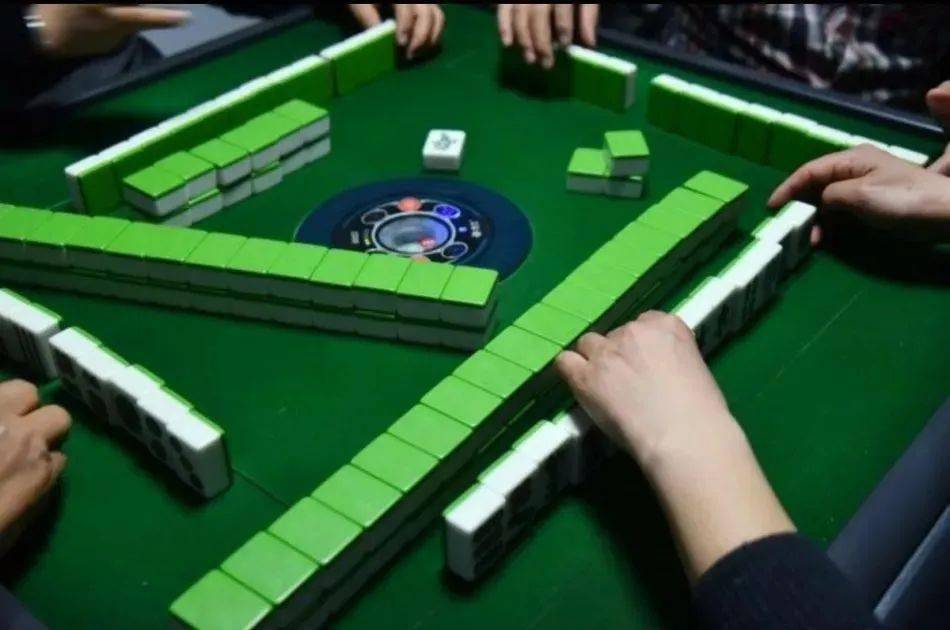 普及一下“大唐河北麻将到底可以开挂吗”开挂详细教程