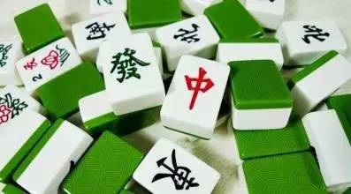 关于！天天麻将手机麻将铺牌器购买(怎么打容易赢)