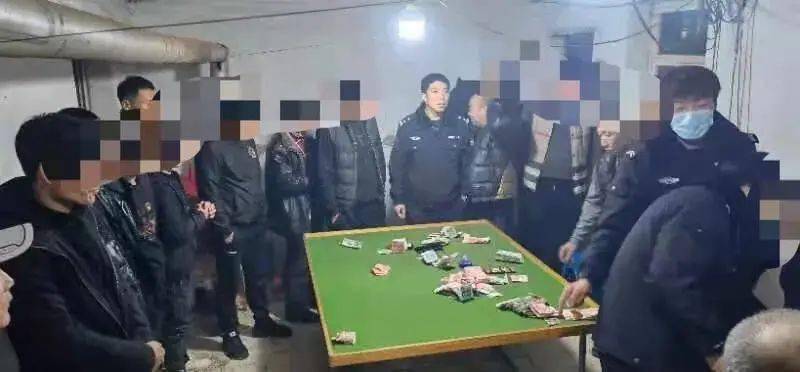 重磅通报“新九神拼三张有没有挂”其实确实有挂-知乎