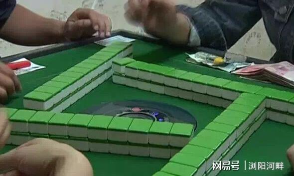 必看盘点揭秘!普通麻将机作弊器能不能货到付款“推荐1个购买渠道