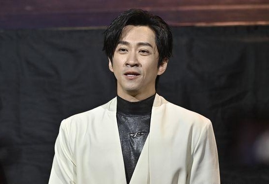欢乐喜剧人陈汉典漏洞百出（陈汉典欢乐喜剧人晋级了吗）