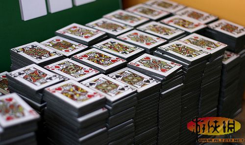 优选推荐“先进的扑克牌老-千仪器《详细教程 新浪科技》