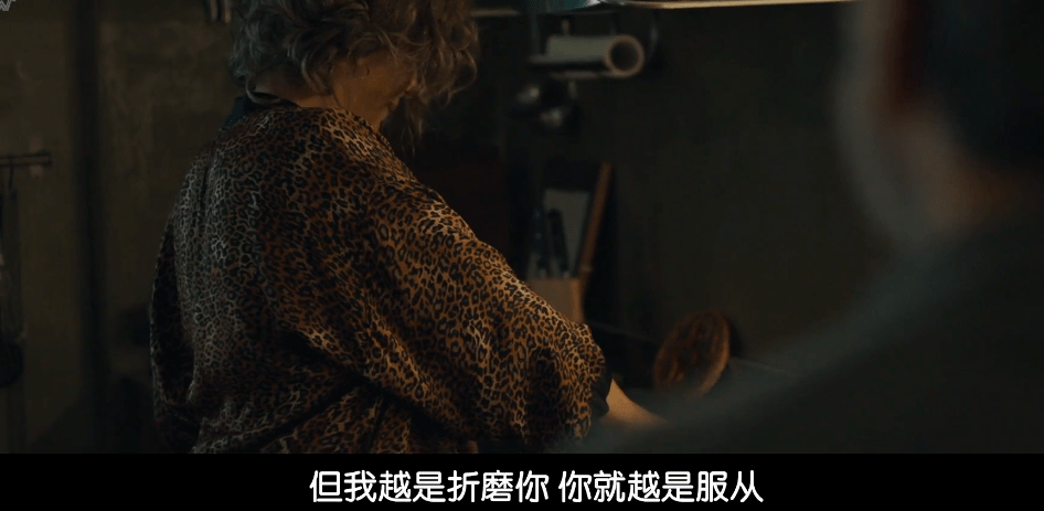 老友记剧情漏洞（老友记 细思极恐）