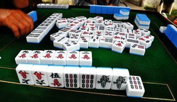 微友麻将如何挂（微信麻将有没挂）