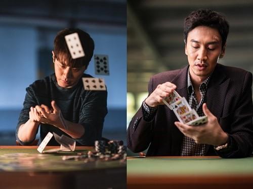 火爆全网!教你普通扑克出老千七招《详细教程 新浪科技》