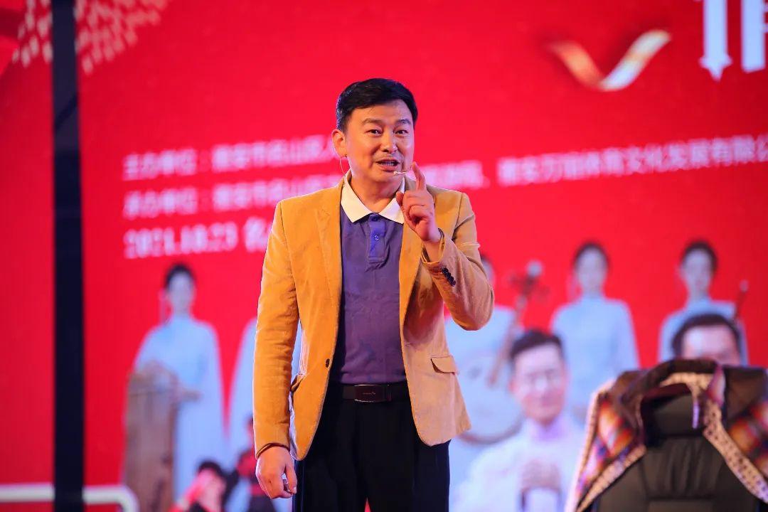 打四川巴蜀手机麻将开挂犯法吗（打四川巴蜀手机麻将开挂犯法吗判几年）
