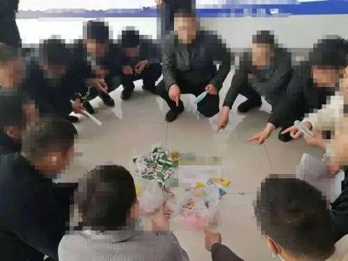 厉害了!最方便学会6个人扎金花闷牌规律 《详细教程 新浪科技》
