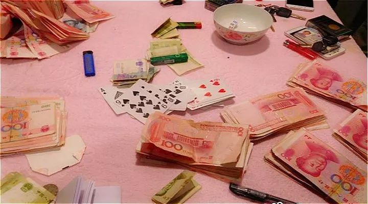 5分钟教会你“普通扑克牌三公大吃小技巧怎么简单出老千“推荐5个购买渠道