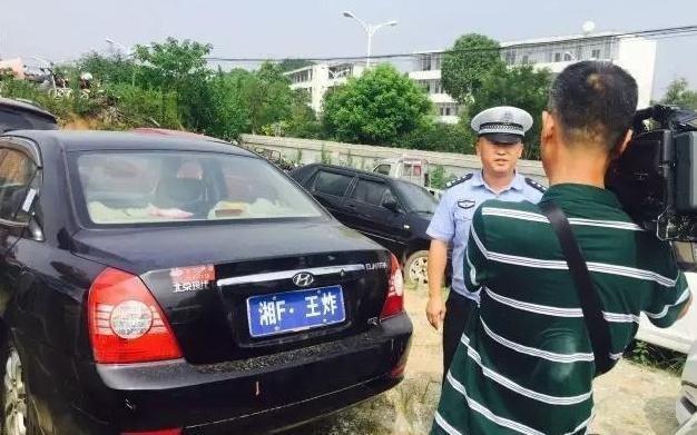 欢乐斗地主有挂（欢乐斗地主挂在哪买）